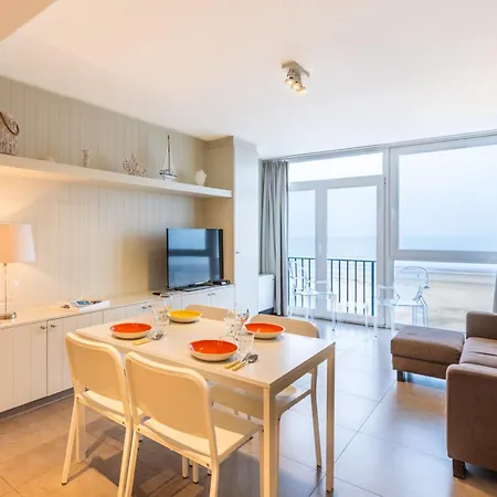 Apartamento By Belgian Coast With Views, Cleaning Included