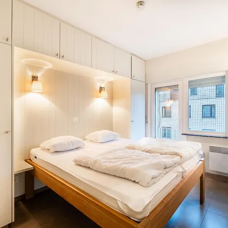 By Belgian Coast With Views, Cleaning Included *