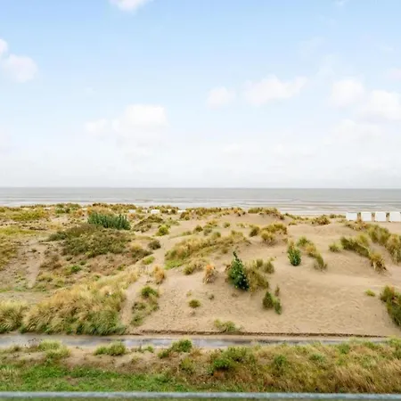 By Belgian Coast With Views, Cleaning Included Apartamento